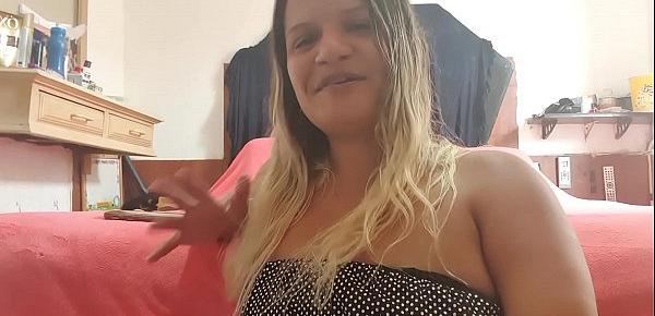  A gostosa do meu predio virou camgirl !!! Paty Bumbum 13 997734140